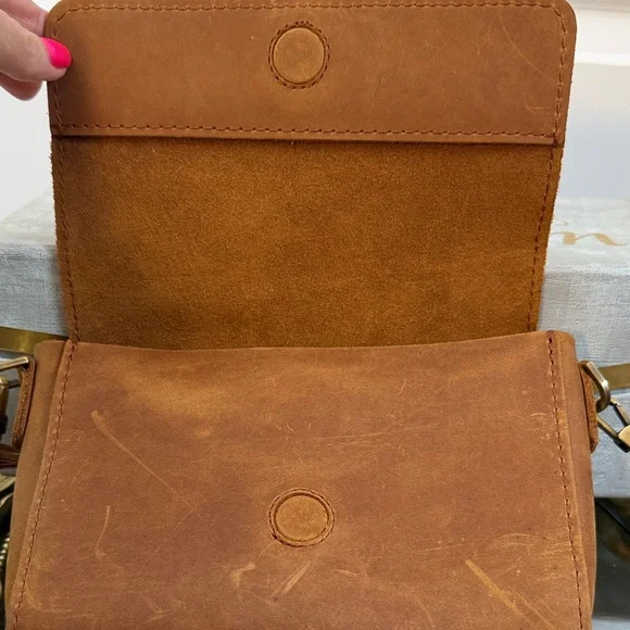 Portland Leather Caramel Brown Leather Crossbody - Picture 6 of 10